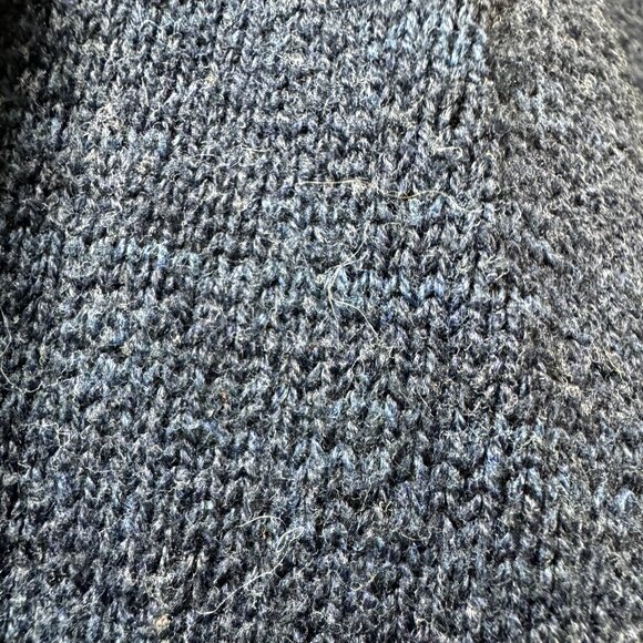 Men's Navy Blue Knit Quarter-Zip Sweater – Size Large - Great Condition - Picture 8 of 9